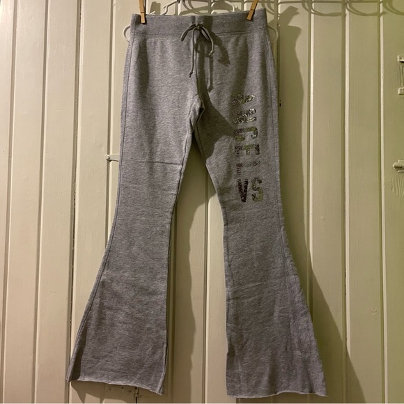 VS. PINK bling flared sweatpants X-small NWOT - Picture 3 of 11